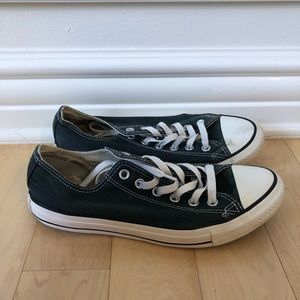 Black converse